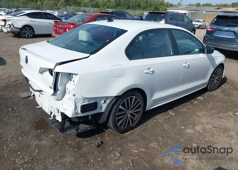 2016 Volkswagen Jetta 1.8T Sport из США, поврежденный, VIN 3VWD17AJ6GM367603